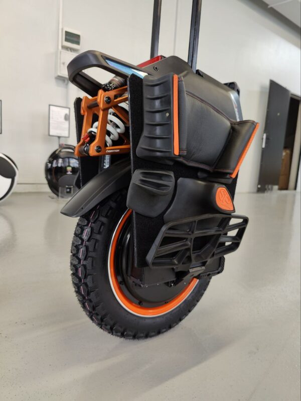 InMotion V14 Adventure Electric Unicycle - Image 7